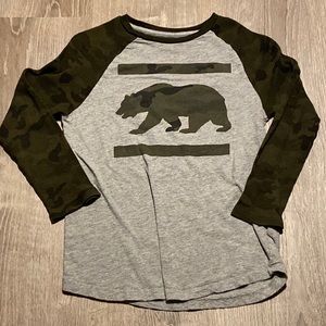 Boys longsleeve shirt L 10-12